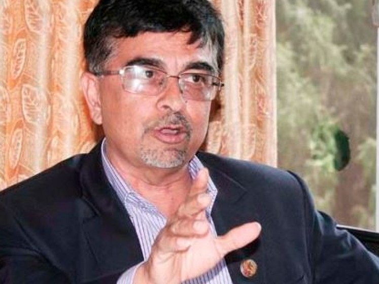 मुख्यमन्त्री पाण्डेद्धारा औद्योगिक क्षेत्रको निरीक्षण